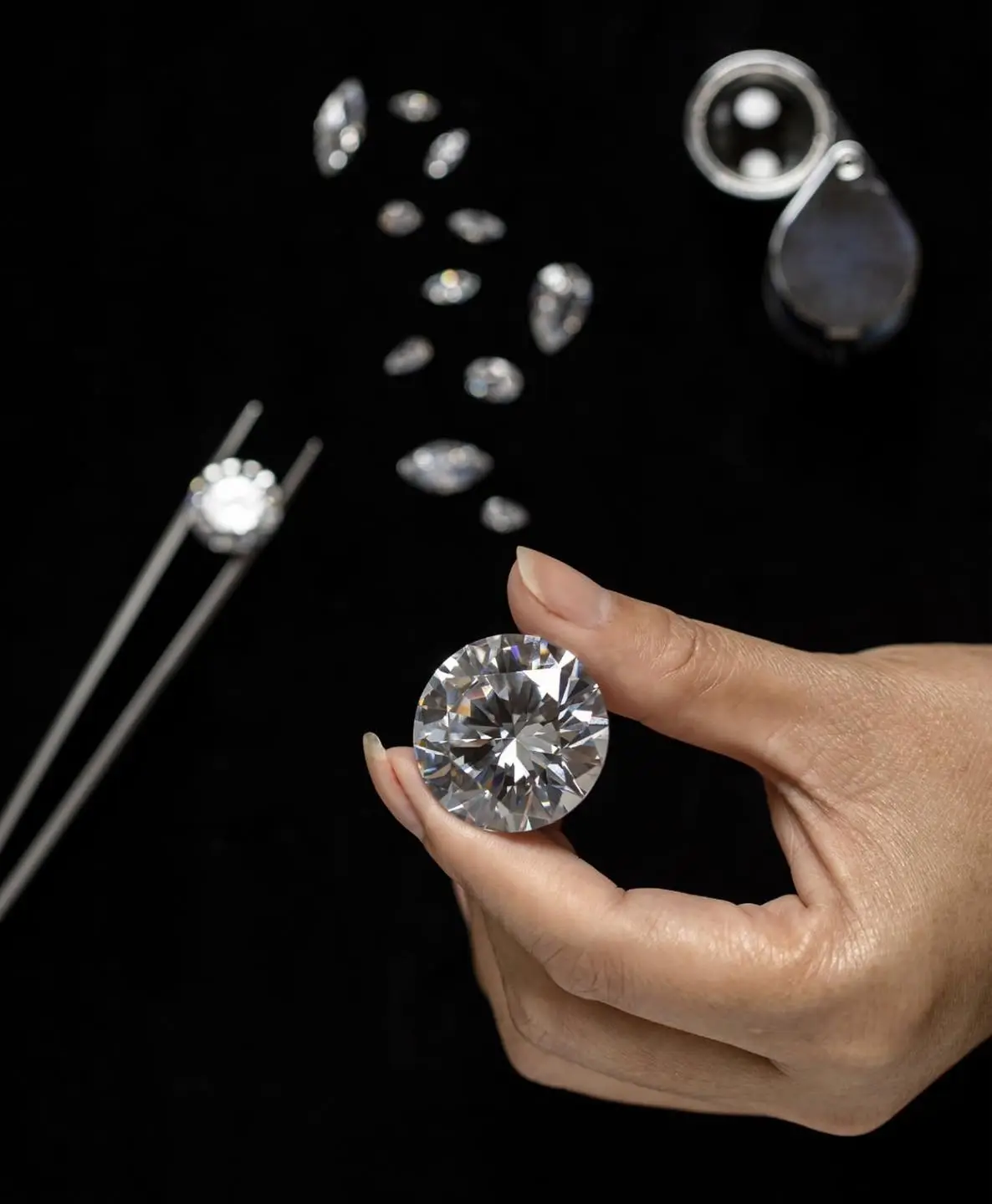 CHĂM SÓC VÀ LÀM SẠCH KIM CƯƠNG