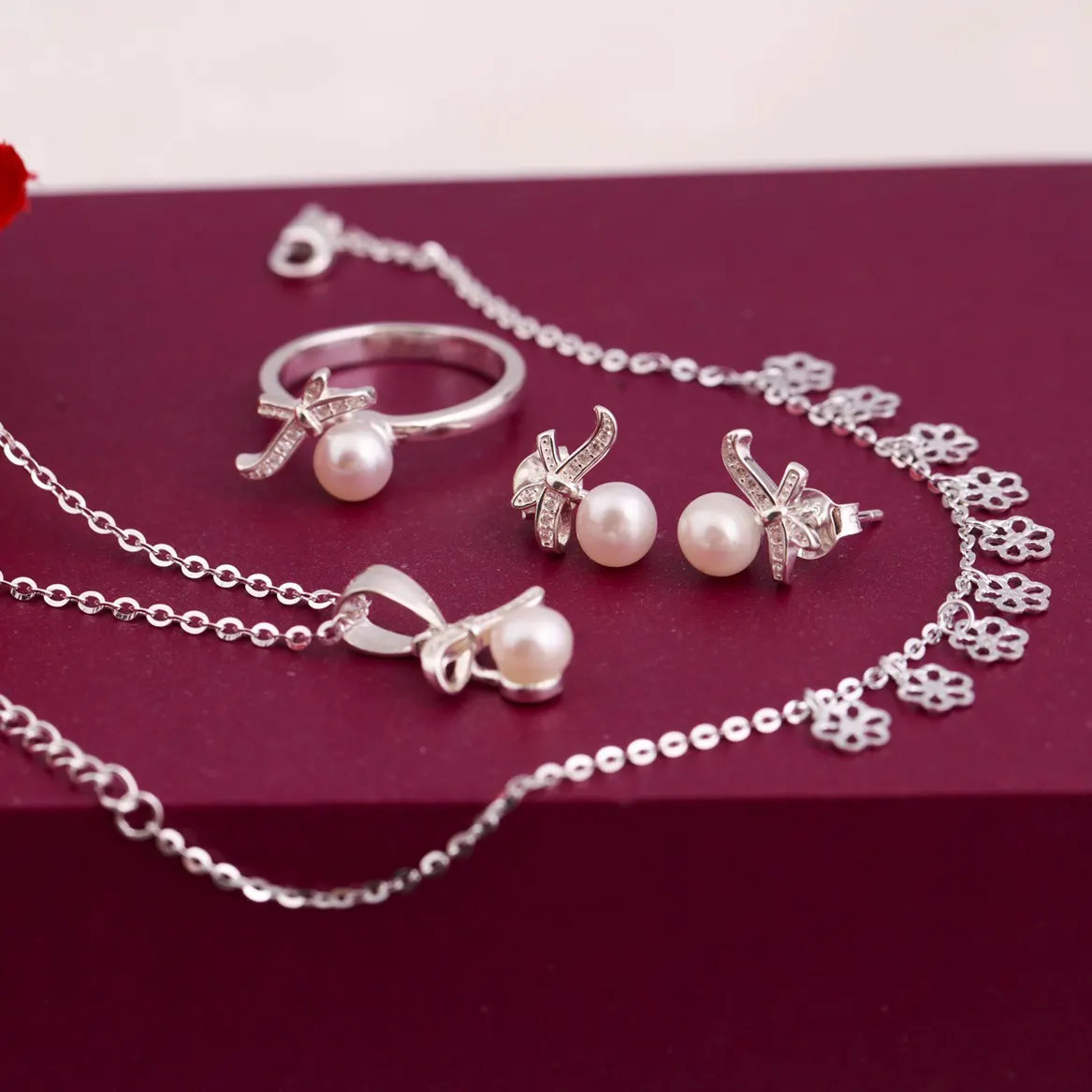 Bí quyết chọn lựa trang sức ngọc trai